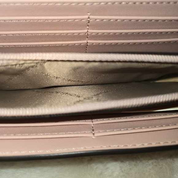 NWT Michael Kors Jet Set Trvl Lrg Logo envelope Continental wallet, Primrose - Picture 5 of 11